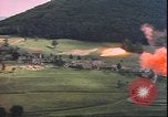 Standbild USAAF P-47s drop Napalm auf deutschen militärischen Anlagen Deutschland, 1945, aus Sekunde 7 historischem Filmmaterial Videoclip 65675059363