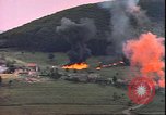 Standbild USAAF P-47s drop Napalm auf deutschen militärischen Anlagen Deutschland, 1945, aus Sekunde 36 historischem Filmmaterial Videoclip 65675059363