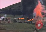 Standbild USAAF P-47s drop Napalm auf deutschen militärischen Anlagen Deutschland, 1945, aus Sekunde 56 historischem Filmmaterial Videoclip 65675059363