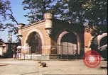 Standbild beschädigt Tiergarten Berlin Deutschland, 1945, aus Sekunde 7 historischem Filmmaterial Videoclip 65675059364