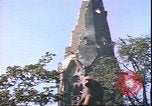 Standbild beschädigt Tiergarten Berlin Deutschland, 1945, aus Sekunde 38 historischem Filmmaterial Videoclip 65675059364