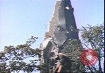 Standbild beschädigt Tiergarten Berlin Deutschland, 1945, aus Sekunde 44 historischem Filmmaterial Videoclip 65675059364