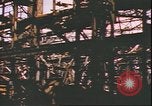 Immagine di Fabbrica danneggiate Berlino Germania, 1945, secondo 28 filmato di repertorio 65675059368