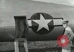 Immagine di Generale MacArthur conferisce con Admirals Kinkaid e van gancio Brisbane Australia, 1944, secondo 6 filmato di repertorio 65675059383