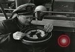 Image compas de navigation Mer Méditerranée, 1944, de la seconde 52 séquences d'archives historiques vidéo 65675059389