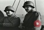 Standbild Landing Ship Tank-358 Mittelmeer, 1944, aus Sekunde 25 historischem Filmmaterial Videoclip 65675059390
