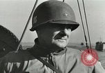 Standbild Landing Ship Tank-358 Mittelmeer, 1944, aus Sekunde 52 historischem Filmmaterial Videoclip 65675059390