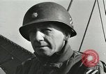Standbild Landing Ship Tank-358 Mittelmeer, 1944, aus Sekunde 55 historischem Filmmaterial Videoclip 65675059390