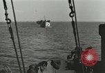 Standbild Landing Ship Tank Anzio Italien, 1944, aus Sekunde 30 historischem Filmmaterial Videoclip 65675059391
