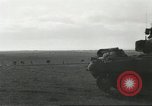 Standbild alliierten Panzer Anzio Italien, 1944, aus Sekunde 7 historischem Filmmaterial Videoclip 65675059398