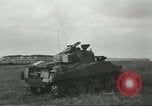 Standbild alliierten Panzer Anzio Italien, 1944, aus Sekunde 13 historischem Filmmaterial Videoclip 65675059398