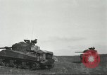 Standbild alliierten Panzer Anzio Italien, 1944, aus Sekunde 20 historischem Filmmaterial Videoclip 65675059398