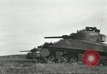 Standbild alliierten Panzer Anzio Italien, 1944, aus Sekunde 24 historischem Filmmaterial Videoclip 65675059398
