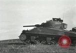 Standbild alliierten Panzer Anzio Italien, 1944, aus Sekunde 26 historischem Filmmaterial Videoclip 65675059398