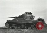 Standbild alliierten Panzer Anzio Italien, 1944, aus Sekunde 30 historischem Filmmaterial Videoclip 65675059398