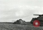 Standbild alliierten Panzer Anzio Italien, 1944, aus Sekunde 35 historischem Filmmaterial Videoclip 65675059398