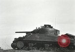 Standbild alliierten Panzer Anzio Italien, 1944, aus Sekunde 51 historischem Filmmaterial Videoclip 65675059398