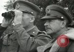 Standbild alliierten Panzer Anzio Italien, 1944, aus Sekunde 12 historischem Filmmaterial Videoclip 65675059399
