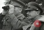 Standbild alliierten Panzer Anzio Italien, 1944, aus Sekunde 15 historischem Filmmaterial Videoclip 65675059399