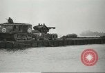 Standbild 5 Soldaten Anzio Italien, 1944, aus Sekunde 17 historischem Filmmaterial Videoclip 65675059402