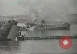 Standbild 5 Soldaten Anzio Italien, 1944, aus Sekunde 26 historischem Filmmaterial Videoclip 65675059402