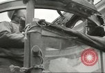 Standbild 5 Soldaten Anzio Italien, 1944, aus Sekunde 48 historischem Filmmaterial Videoclip 65675059402