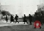 Standbild 5 Soldaten Anzio Italien, 1944, aus Sekunde 4 historischem Filmmaterial Videoclip 65675059403