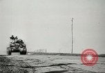 Standbild 5 Soldaten Anzio Italien, 1944, aus Sekunde 17 historischem Filmmaterial Videoclip 65675059403