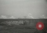 Standbild 5 Soldaten Anzio Italien, 1944, aus Sekunde 32 historischem Filmmaterial Videoclip 65675059403