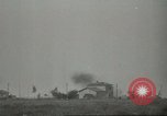 Standbild 5 Soldaten Anzio Italien, 1944, aus Sekunde 40 historischem Filmmaterial Videoclip 65675059403
