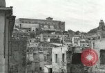 Immagine di Truppe americane Gaeta Italia, 1944, secondo 50 filmato di repertorio 65675059407