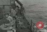 Standbild Alliierter Fallschirmjäger Mittelmeer, 1944, aus Sekunde 6 historischem Filmmaterial Videoclip 65675059416