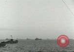 Standbild Alliierter Fallschirmjäger Mittelmeer, 1944, aus Sekunde 51 historischem Filmmaterial Videoclip 65675059416