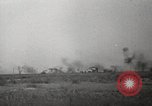 Standbild Alliierte Artilleriefeuer Anzio Italien, 1944, aus Sekunde 20 historischem Filmmaterial Videoclip 65675059417