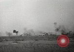 Standbild Alliierte Artilleriefeuer Anzio Italien, 1944, aus Sekunde 24 historischem Filmmaterial Videoclip 65675059417