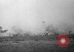 Standbild Alliierte Artilleriefeuer Anzio Italien, 1944, aus Sekunde 32 historischem Filmmaterial Videoclip 65675059417