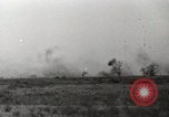Standbild Alliierte Artilleriefeuer Anzio Italien, 1944, aus Sekunde 46 historischem Filmmaterial Videoclip 65675059417