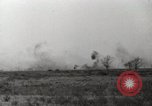 Standbild Alliierte Artilleriefeuer Anzio Italien, 1944, aus Sekunde 50 historischem Filmmaterial Videoclip 65675059417