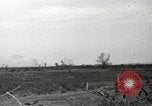 Standbild Alliierte Artilleriefeuer Anzio Italien, 1944, aus Sekunde 60 historischem Filmmaterial Videoclip 65675059417