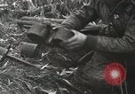 Standbild alliierten Soldaten Anzio Italien, 1944, aus Sekunde 15 historischem Filmmaterial Videoclip 65675059418