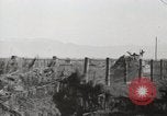Standbild M4 Tanks Anzio Italien, 1944, aus Sekunde 11 historischem Filmmaterial Videoclip 65675059419