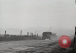 Standbild M4 Tanks Anzio Italien, 1944, aus Sekunde 42 historischem Filmmaterial Videoclip 65675059419