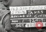 Standbild M4 Tanks Anzio Italien, 1944, aus Sekunde 46 historischem Filmmaterial Videoclip 65675059419