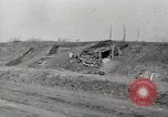 Standbild M4 Tanks Anzio Italien, 1944, aus Sekunde 52 historischem Filmmaterial Videoclip 65675059419