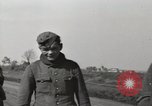 Standbild deutschen Gefangenen Anzio Italien, 1944, aus Sekunde 27 historischem Filmmaterial Videoclip 65675059420