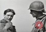Standbild deutschen Gefangenen Anzio Italien, 1944, aus Sekunde 34 historischem Filmmaterial Videoclip 65675059420
