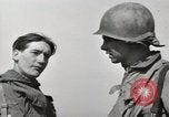 Standbild deutschen Gefangenen Anzio Italien, 1944, aus Sekunde 37 historischem Filmmaterial Videoclip 65675059420