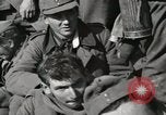Standbild deutschen Gefangenen Anzio Italien, 1944, aus Sekunde 43 historischem Filmmaterial Videoclip 65675059420