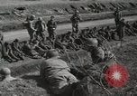 Standbild deutschen Gefangenen Anzio Italien, 1944, aus Sekunde 61 historischem Filmmaterial Videoclip 65675059420