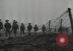 Standbild der britischen Armee 8 Italien, 1943, aus Sekunde 27 historischem Filmmaterial Videoclip 65675059422